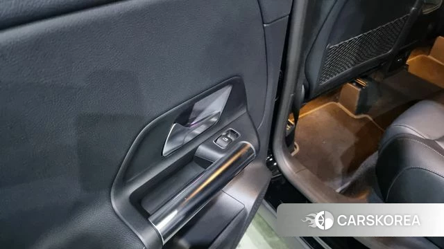 Mercedes-Benz GLA - Class H247 id 4179439 из Кореи 2