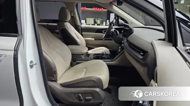 Kia Carnival 4th generation 2022 Белый из Кореи, фото 2