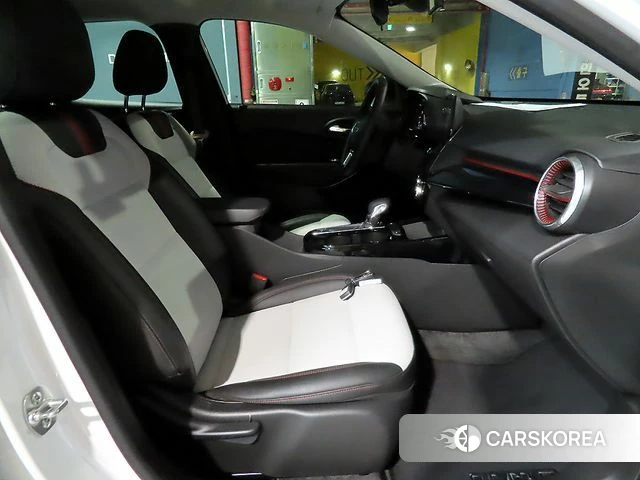 Chevrolet (GM Daewoo) Trax Crossover 2025 Белый из Кореи, фото 2