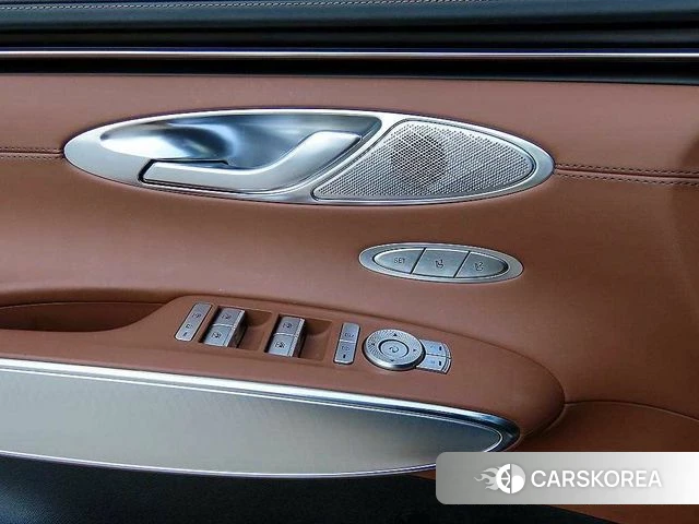 Genesis GV70 2021 Темно-зеленый из Кореи, фото 2