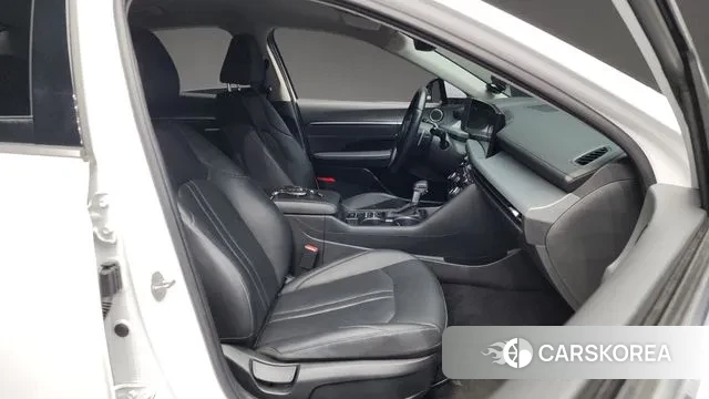 Hyundai Sonata D Edge (DN8) 2023 Белый из Кореи, фото 2