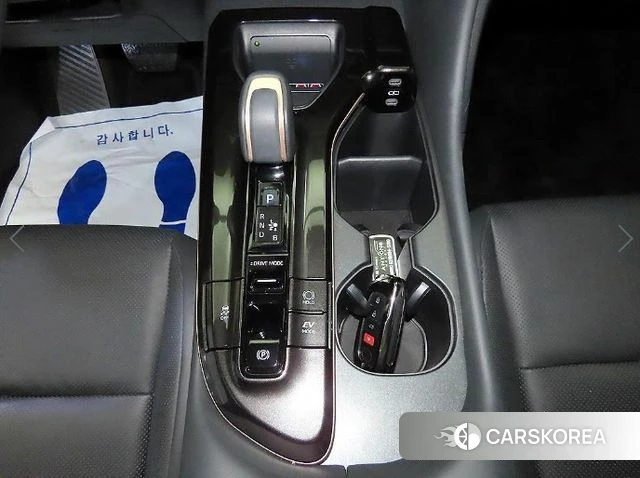 Toyota Crown Crossover 2024 Белый из Кореи, фото 2