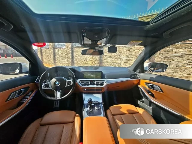 BMW 3 Series (G20) 2022 Белый из Кореи, фото 2