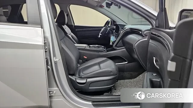 Hyundai Tucson (NX4) 2020 Серебристо-серый из Кореи, фото 2