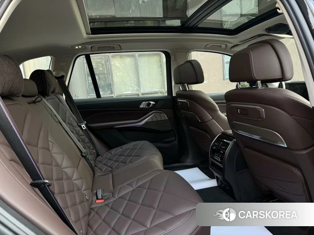 BMW X5 2026 Темно-серый из Китая, фото 2