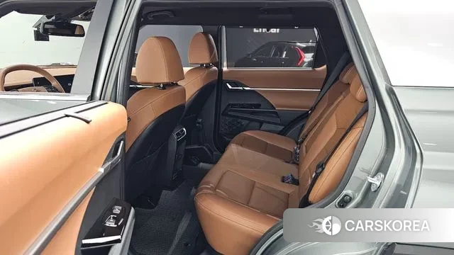 Ssangyong Torres 2023 Зеленый из Кореи, фото 2