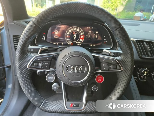 Audi R8 (4S) 2021 Серебристо-серый из Кореи, фото 2