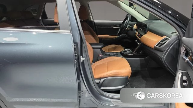 Kia The New Seltos 2023 Серый из Кореи, фото 2