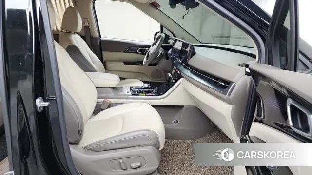 Kia Carnival 4th generation 2022 Черный из Кореи, фото 2