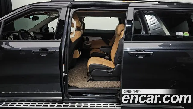 Kia Carnival 4th generation 2023 Серый из Кореи, фото 2