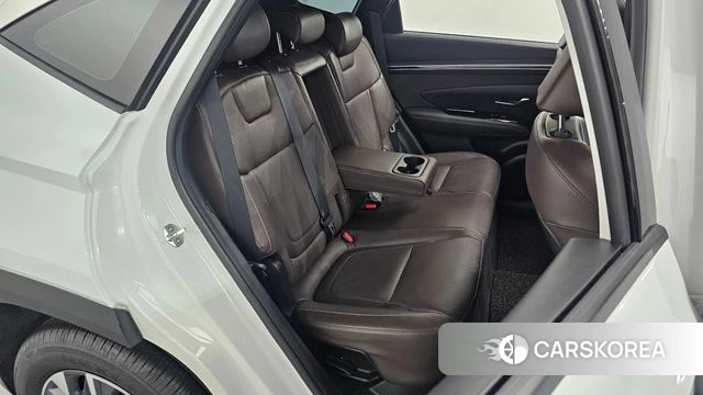 Hyundai Tucson Hybrid (NX4) 2021 Белый из Кореи, фото 2