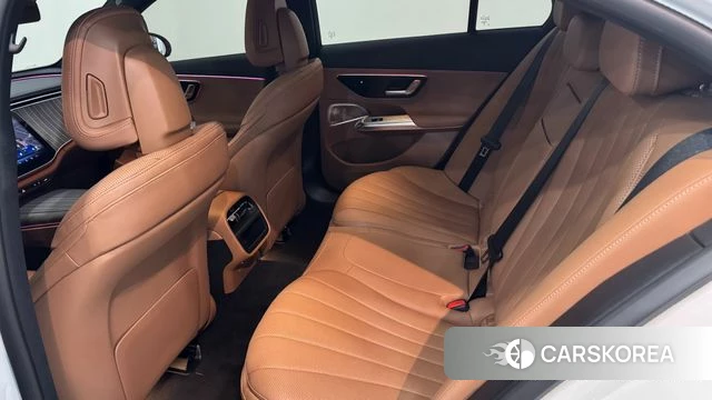 Mercedes-Benz E-Class W214 2024 Белый из Кореи, фото 2