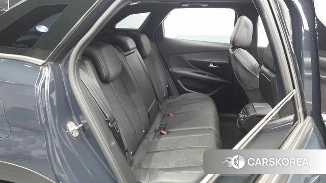 Peugeot 3008 second generation 2020 Серый из Кореи, фото 2