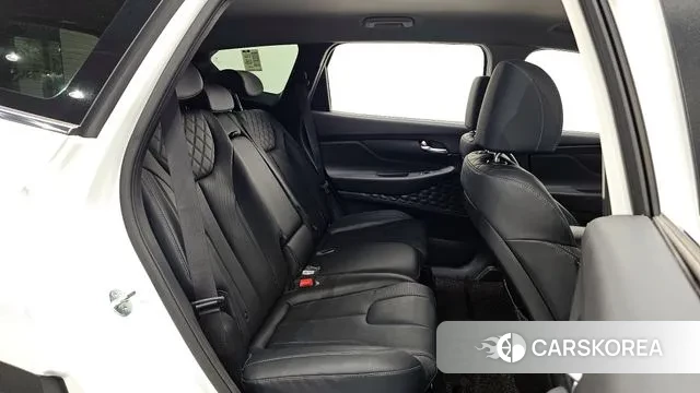 Hyundai The New Santa Fe 2023 Белый из Кореи, фото 2