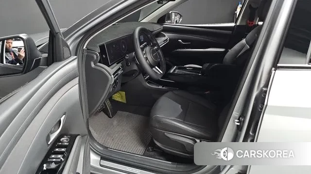 Hyundai The New Tucson (NX4) 2024 Серебряный из Кореи, фото 2