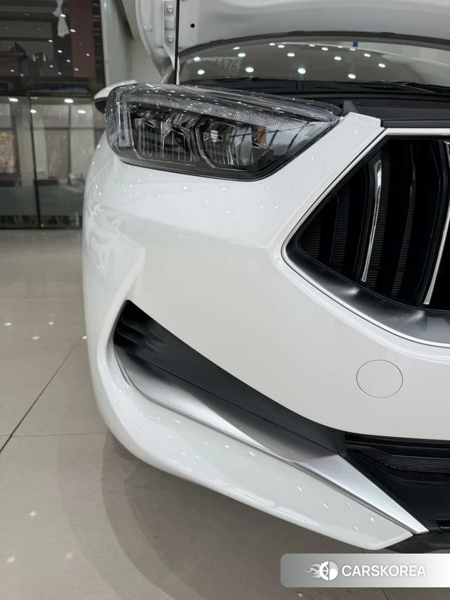 Kia K3 2023 Белый из Китая, фото 2