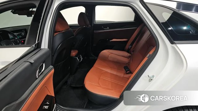 Kia The New K5 Hybrid 3rd generation 2024 Белый из Кореи, фото 2