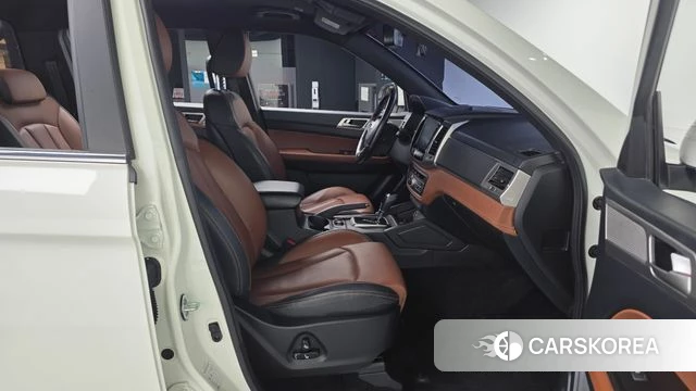 Ssangyong Rexton Sports 2018 Жемчужный цвет из Кореи, фото 2