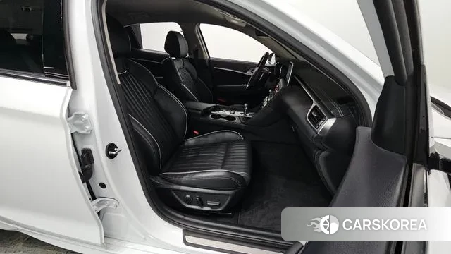 Genesis G70 2020 Белый из Кореи, фото 2