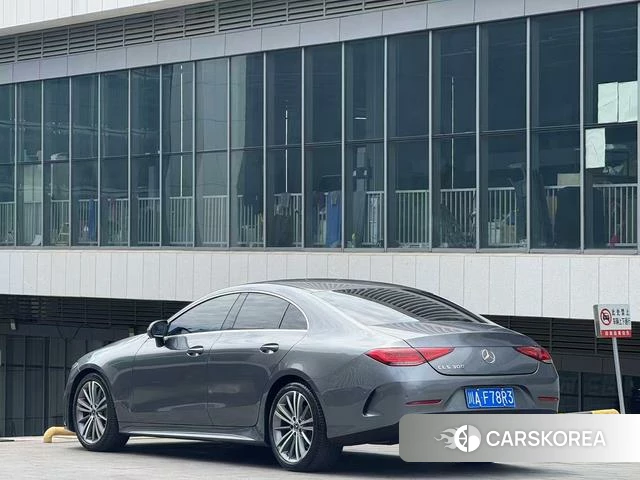 Mercedes-Benz CLS 2021 Темно-серый из Китая, фото 2