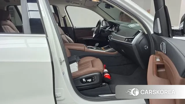 BMW X7 (G07) id 2901368 из Кореи 2