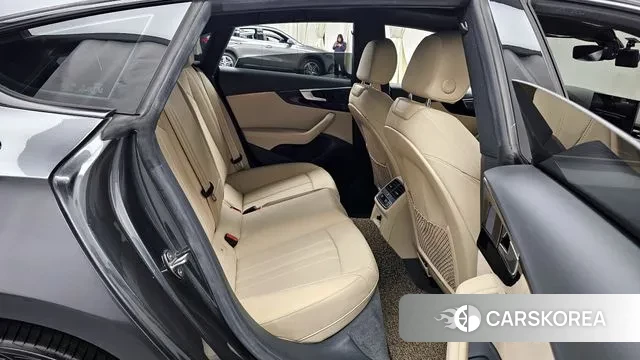 Audi A5 (F5) 2020 Серый из Кореи, фото 2