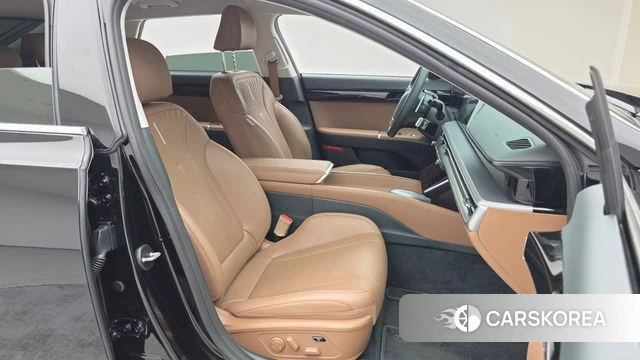 Hyundai Grandeur Hybrid (GN7) 2024 Черный из Кореи, фото 2