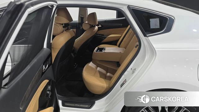 Kia K7 Premier 2020 Белый из Кореи, фото 2