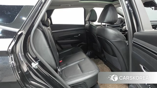 Hyundai Tucson (NX4) 2021 Черный из Кореи, фото 2