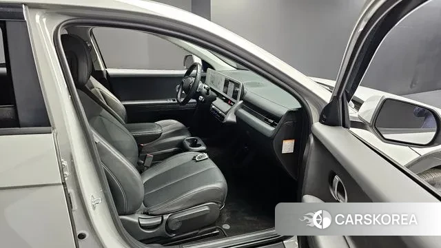 Hyundai Ionic 5 2023 Серебристо-серый из Кореи, фото 2