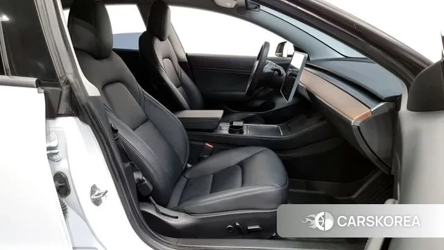 Tesla Model 3 2021 Белый из Кореи, фото 2