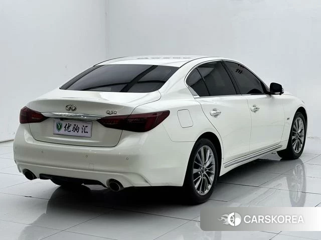 Infiniti Q50L 2018 Белый из Китая, фото 2