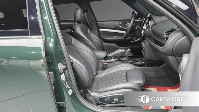 Mini Cooper S Clubman 2023 Темно-зеленый из Кореи, фото 2