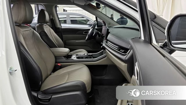 Kia The New Carnival 4th Generation 2024 Белый из Кореи, фото 2