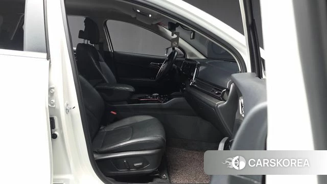 Kia Sportage 5th Generation 2022 Белый из Кореи, фото 2