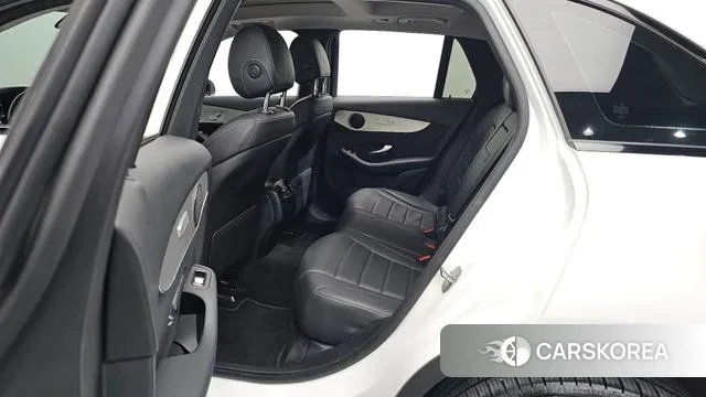 Mercedes-Benz GLC-Class X253 2019 Белый из Кореи, фото 2