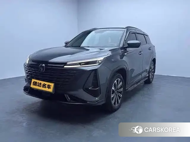 Chang'an Changan CS75PLUS 2024 Silver/gray из Китая, фото 2