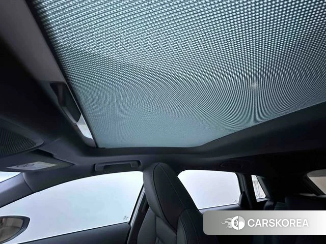 Audi A3 2023 Белый из Китая, фото 2