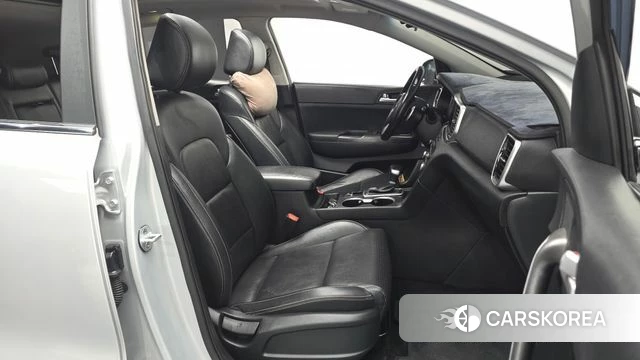 Kia Sportage The Bold 2018 Серебряный из Кореи, фото 2