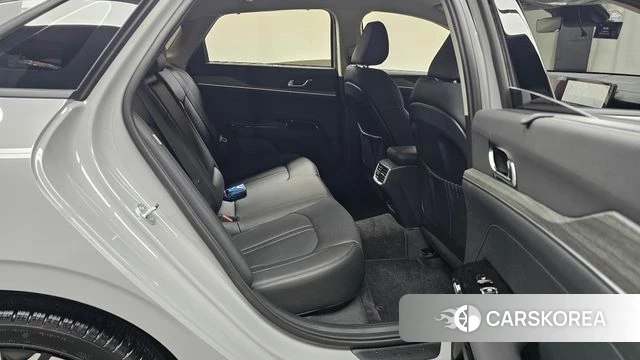Kia The New K5 3rd generation 2025 Серебристо-серый из Кореи, фото 2
