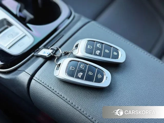 Hyundai Tucson Hybrid (NX4) 2021 Белый из Кореи, фото 2