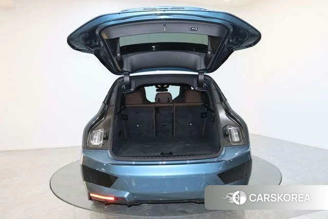 BMW iX 2023 Синий из Китая, фото 2