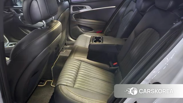 Genesis G70 2018 Белый из Кореи, фото 2