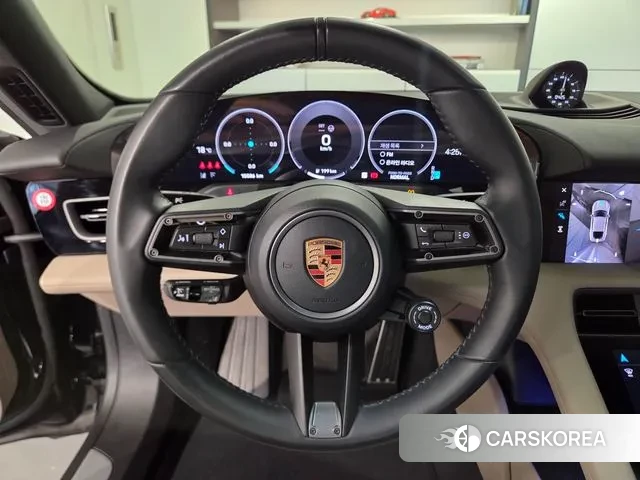 Porsche Taycan 2024 Черный из Кореи, фото 2