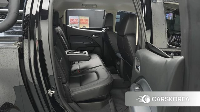 Chevrolet (GM Daewoo) Real New Colorado 2022 Черный из Кореи, фото 2