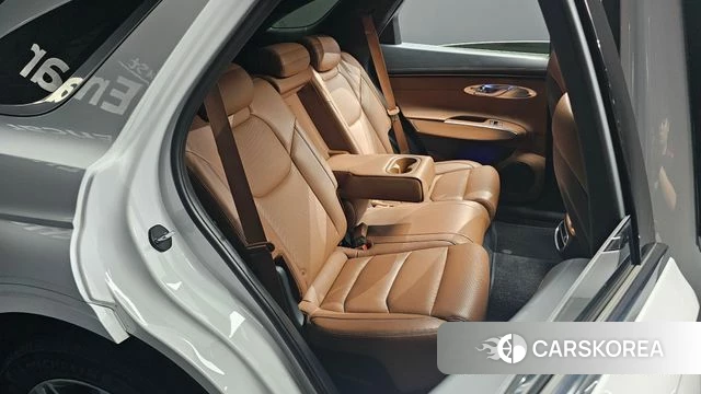 Genesis GV70 2021 Белый из Кореи, фото 2