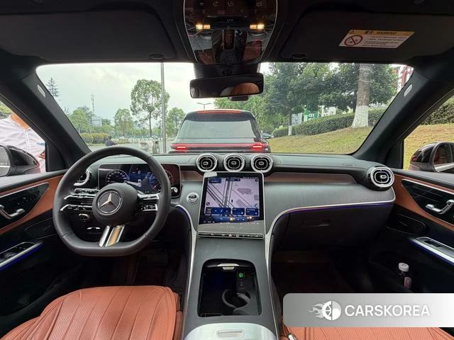 Mercedes-Benz GLC 2025 Черный из Китая, фото 2