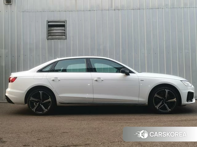 Audi A4L 2025 Белый из Китая, фото 2