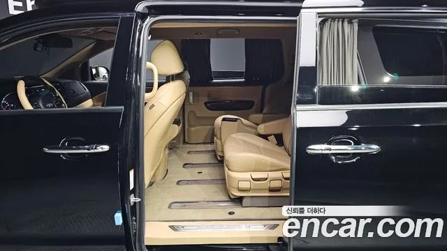 Kia The New Carnival 2019 Черный из Кореи, фото 2