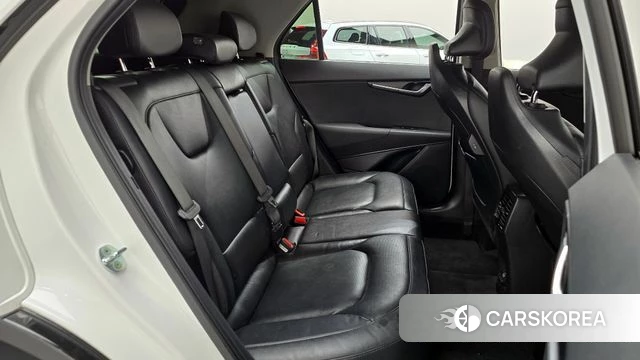 Kia Di Ol Nu Niro 2022 Белый из Кореи, фото 2